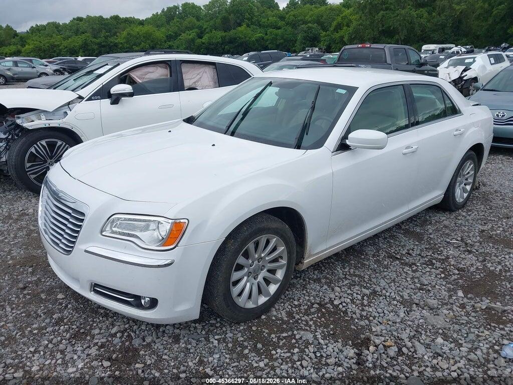 2C3CCAAG2DH535150 2013 CHRYSLER 300 photo no. 2