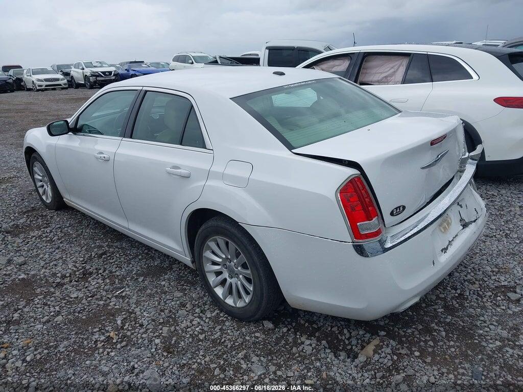 2C3CCAAG2DH535150 2013 CHRYSLER 300 photo no. 3