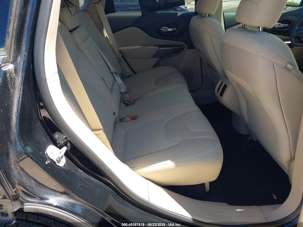 1C4PJLCB1KD147787 2019 JEEP CHEROKEE photo no. 8