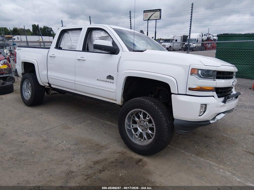 3GCUKREC2JG253949 2018 CHEVROLET SILVERADO 1500 photo no. 1