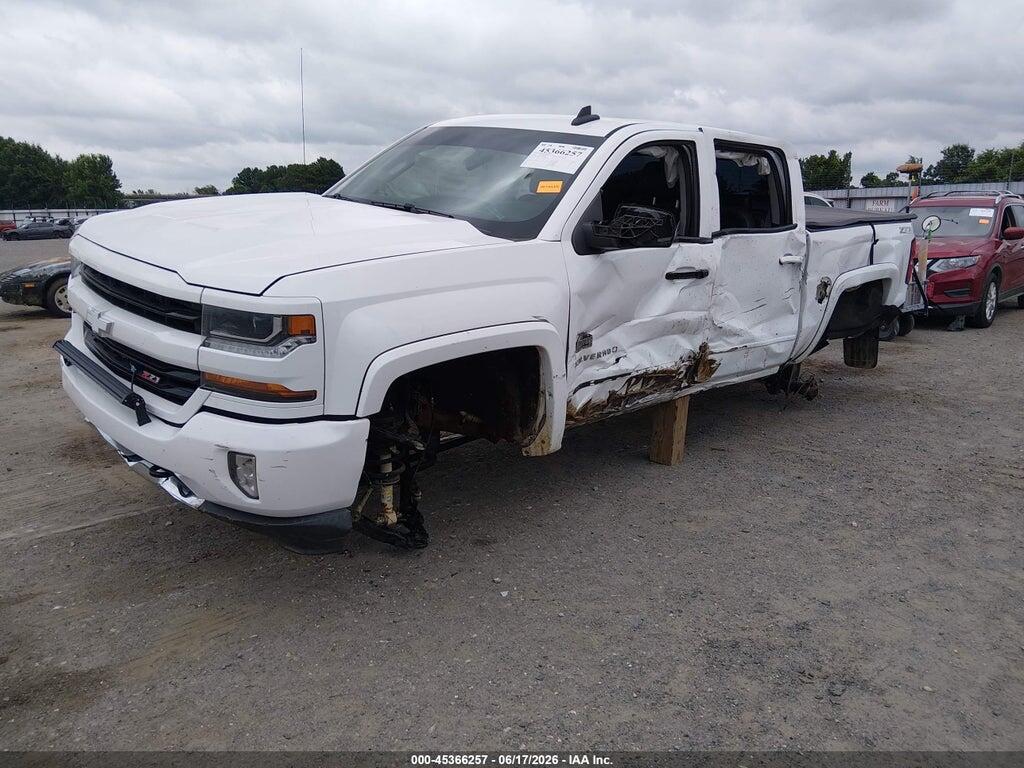 3GCUKREC2JG253949 2018 CHEVROLET SILVERADO 1500 photo no. 2