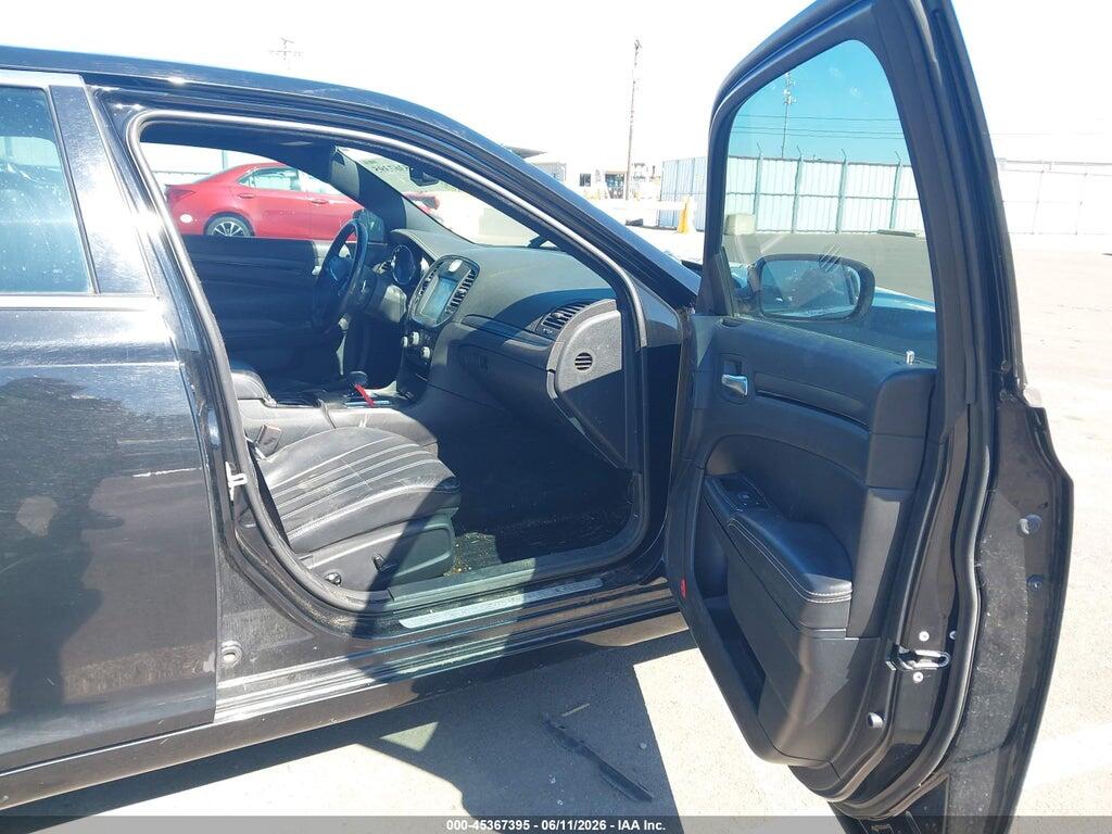 2C3CCAGG1EH201412 2014 CHRYSLER 300 photo no. 5