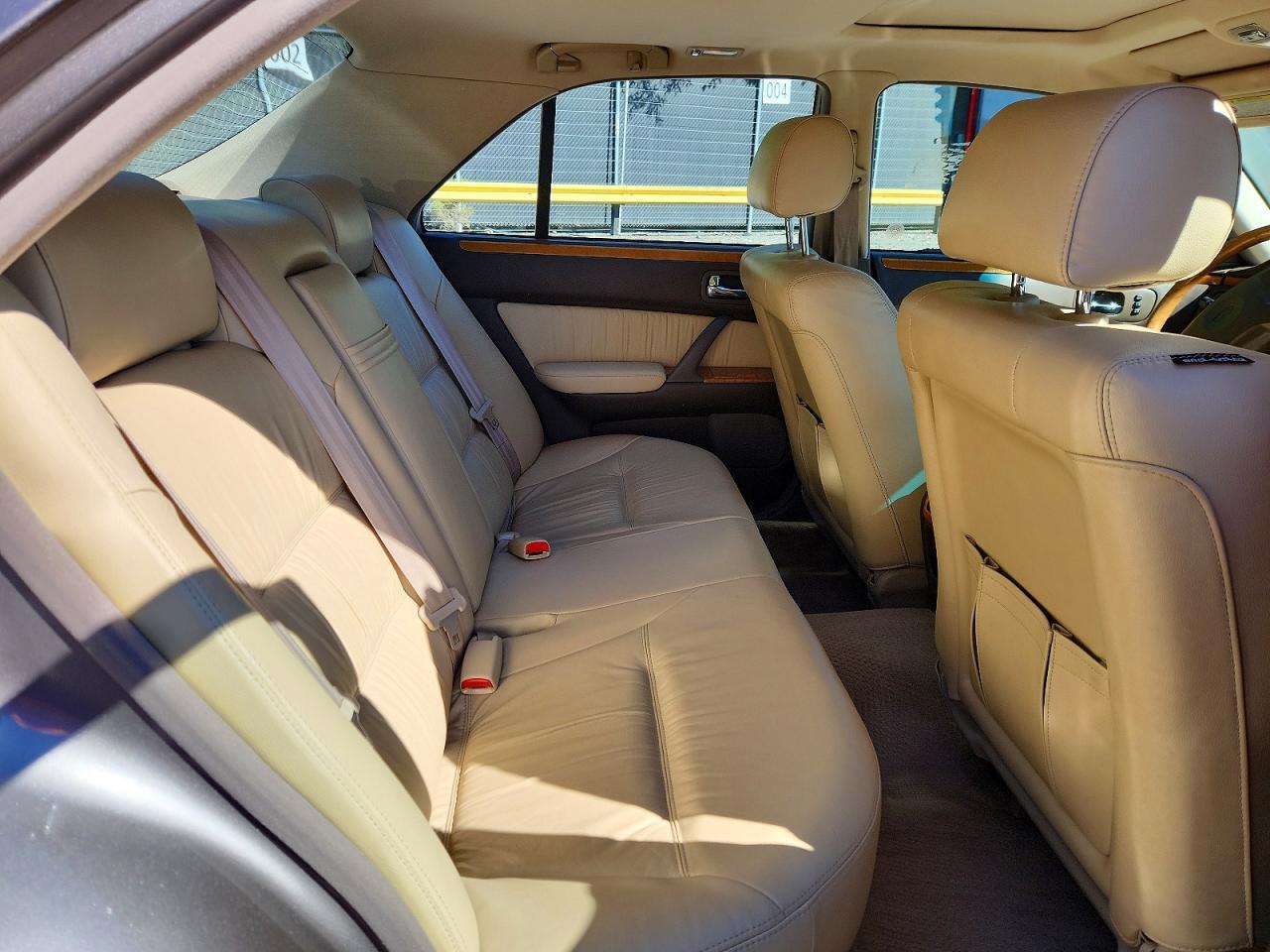 2001 INFINITI Q45 BASE — Фото 10 из 12