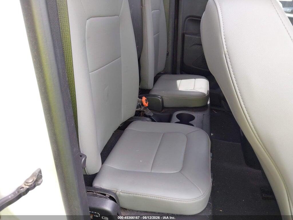 1GCHSBEA7K1253405 2019 CHEVROLET COLORADO photo no. 8