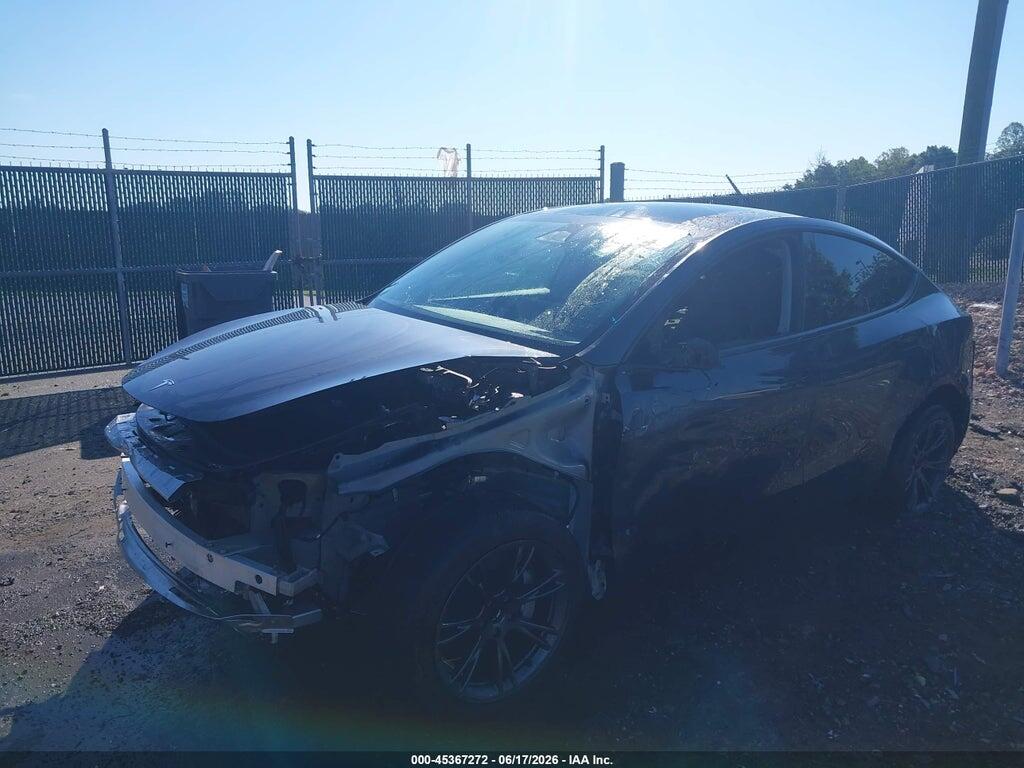 7SAYGDED1SF270640 2025 TESLA MODEL Y photo no. 2