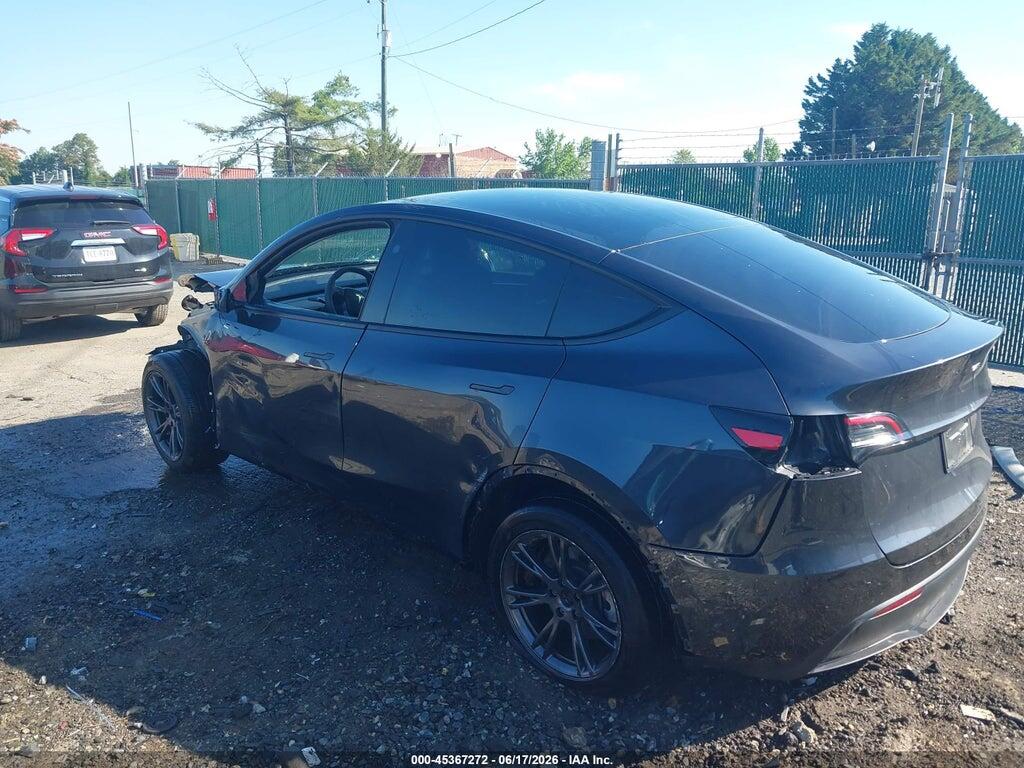 7SAYGDED1SF270640 2025 TESLA MODEL Y photo no. 3