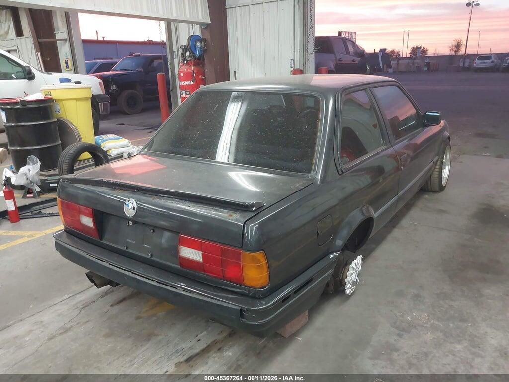 WBAAF9319MEE66918 1991 BMW 318 photo no. 4