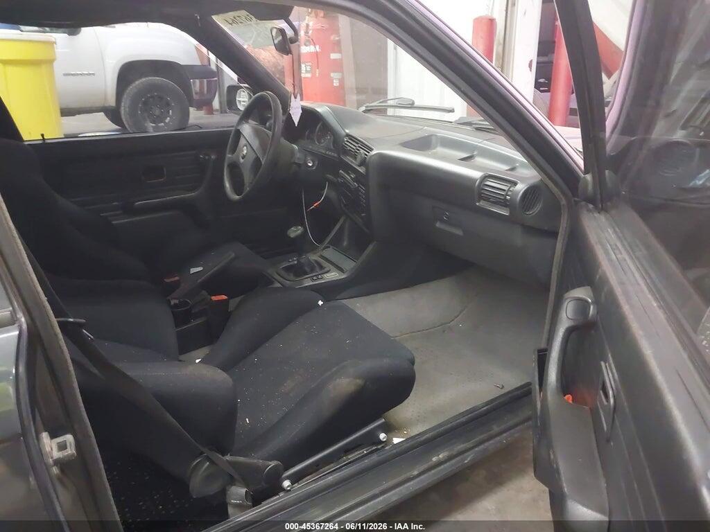WBAAF9319MEE66918 1991 BMW 318 photo no. 5