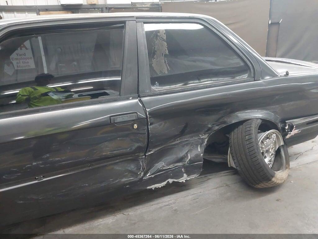 WBAAF9319MEE66918 1991 BMW 318 photo no. 6