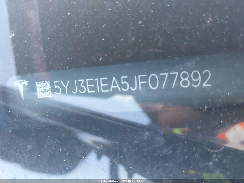 5YJ3E1EA5JF077892 2018 TESLA MODEL 3 photo no. 9