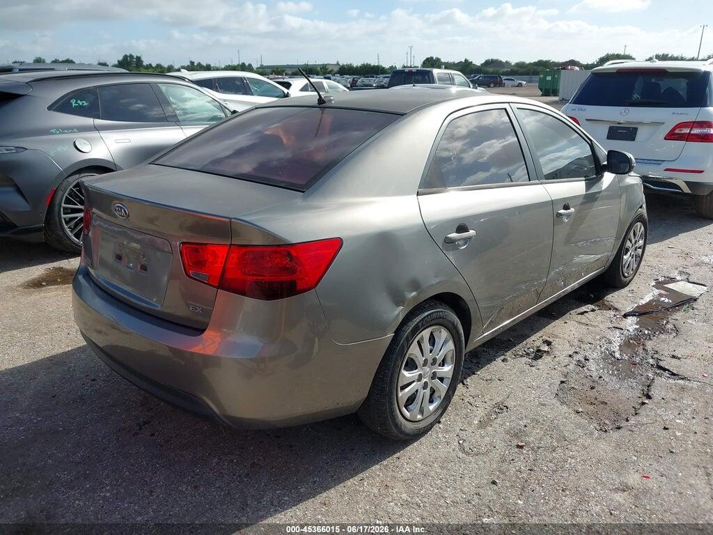 KNAFU4A21B5377008 2011 KIA FORTE photo no. 4