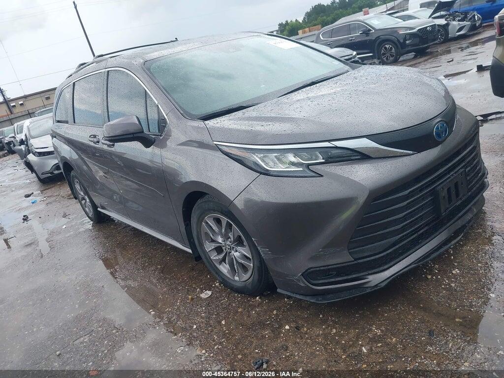 5TDKRKEC2PS179940 2023 TOYOTA SIENNA photo no. 1