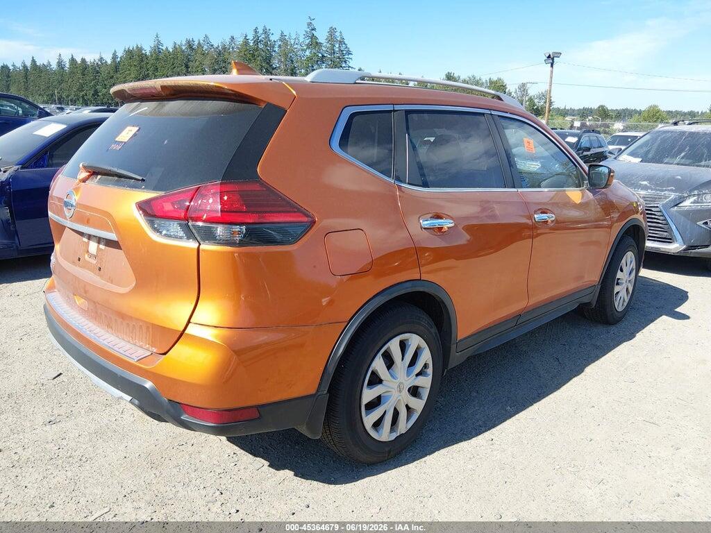 JN8AT2MT0HW144494 2017 NISSAN ROGUE photo no. 4