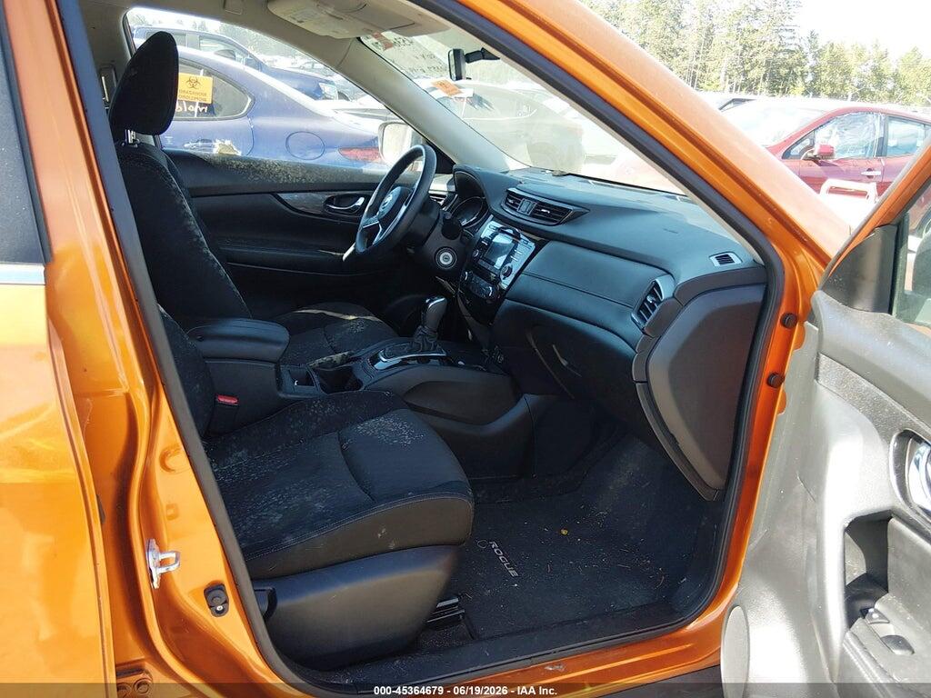 JN8AT2MT0HW144494 2017 NISSAN ROGUE photo no. 5