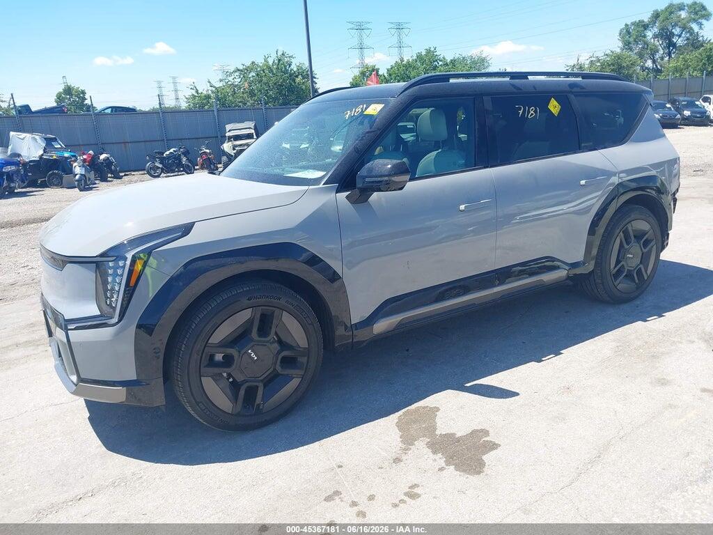 5XYAEFS51TG017387 2026 KIA EV9 photo no. 2