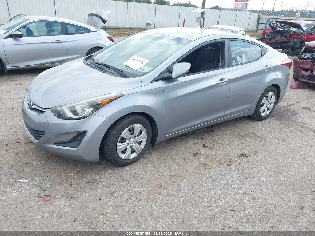 5NPDH4AE9GH784560 2016 HYUNDAI ELANTRA photo no. 2