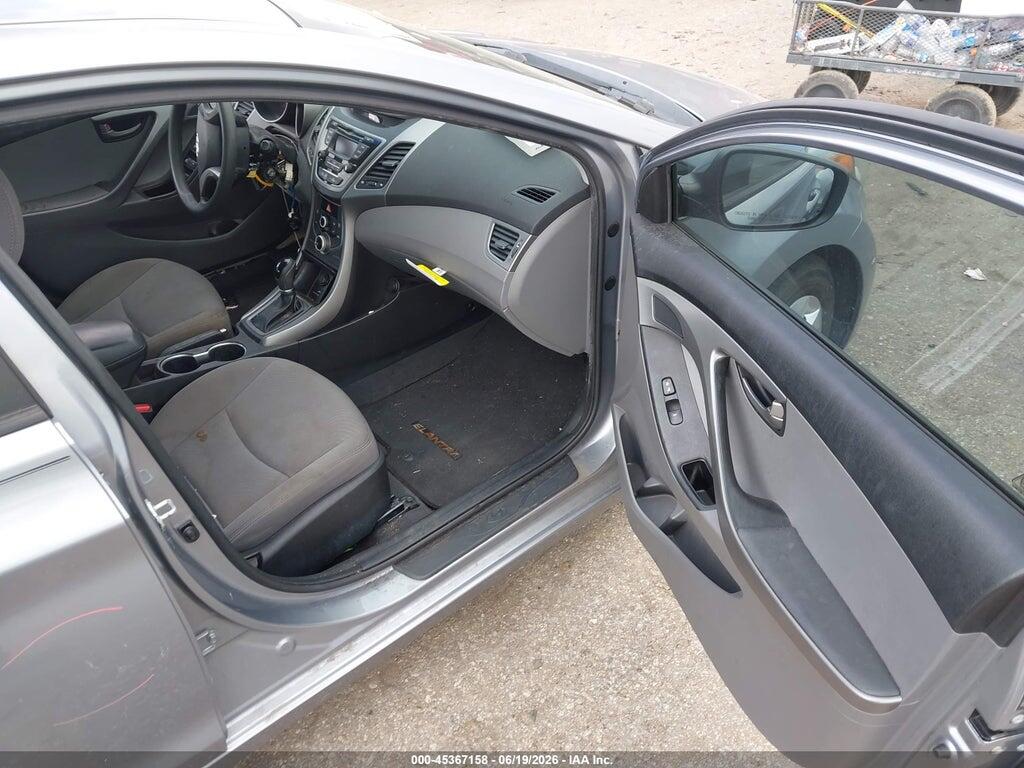 5NPDH4AE9GH784560 2016 HYUNDAI ELANTRA photo no. 5