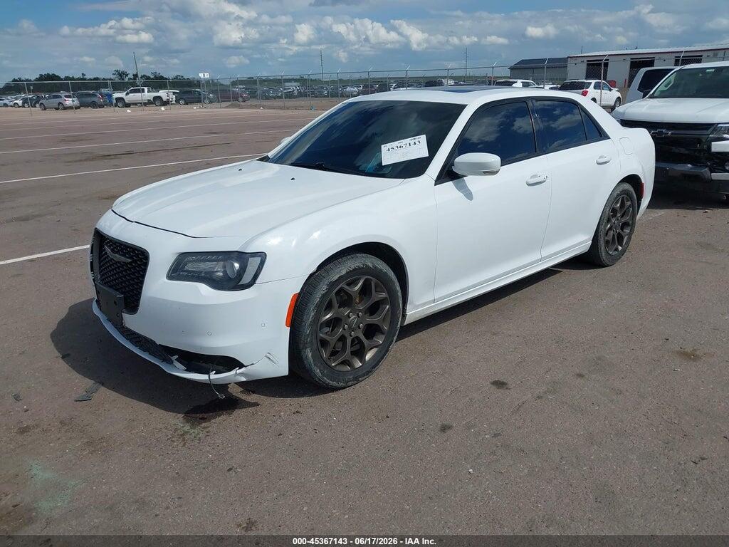 2C3CCAGG8GH296389 2016 CHRYSLER 300 photo no. 2