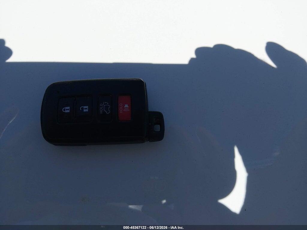 JTMRJREV5JD207913 2018 TOYOTA RAV4 HYBRID photo no. 11