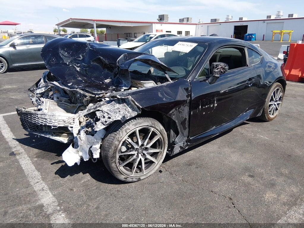JF1ZNBB16P9766613 2023 TOYOTA GR86 photo no. 2