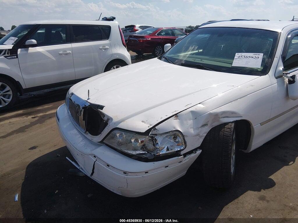 2LNHM82VX9X612523 2009 LINCOLN TOWN CAR photo no. 6