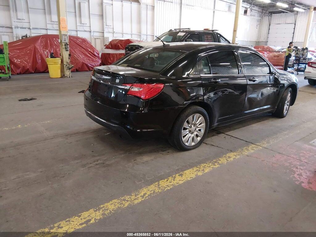 1C3CCBBBXEN184974 2014 CHRYSLER 200 photo no. 4