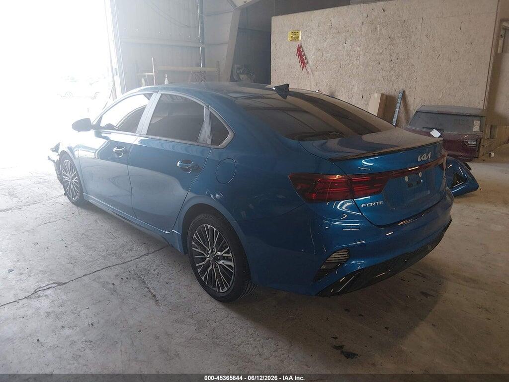 3KPF54AD4PE652593 2023 KIA FORTE photo no. 3