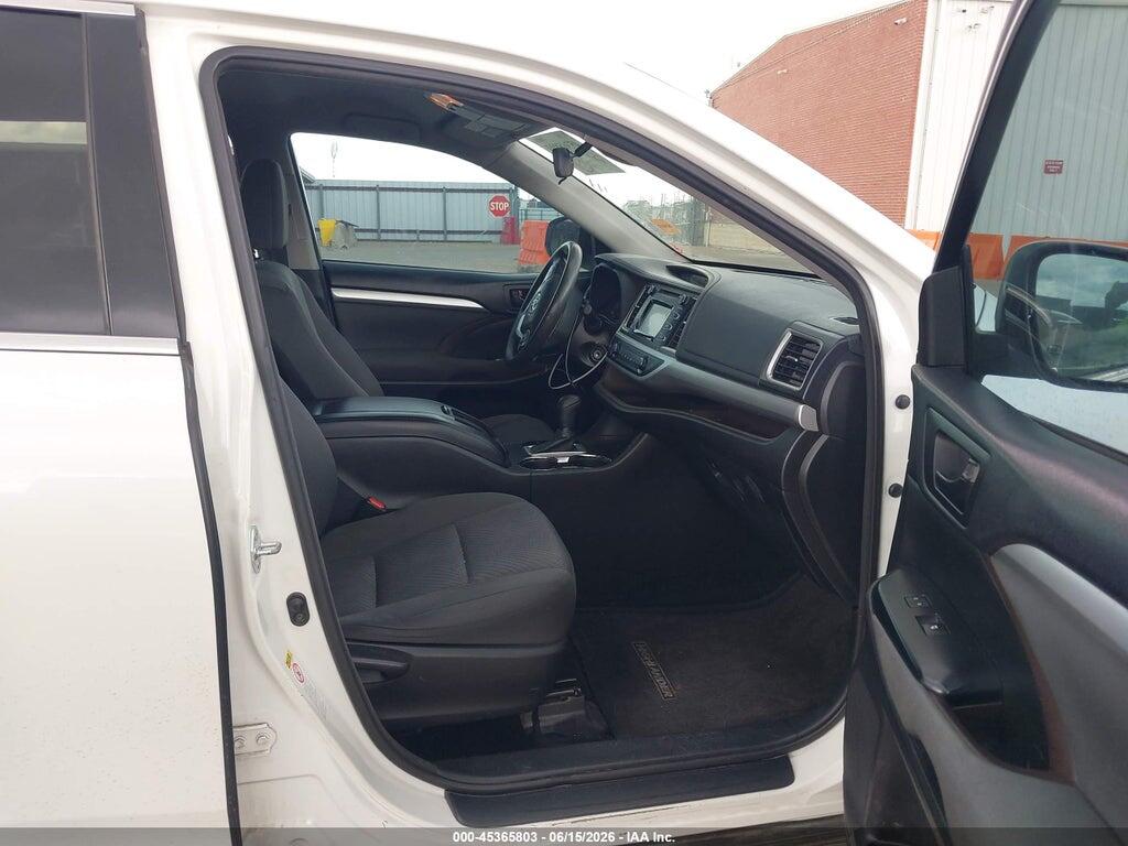 5TDZARFHXHS023445 2017 TOYOTA HIGHLANDER photo no. 5