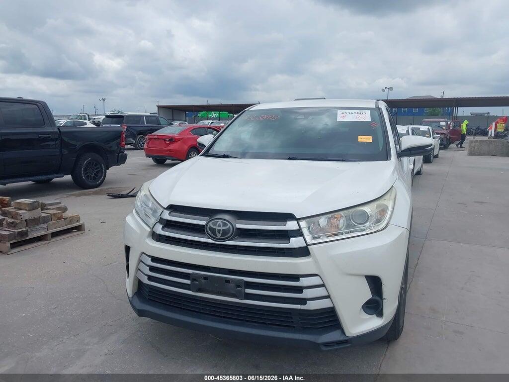 5TDZARFHXHS023445 2017 TOYOTA HIGHLANDER photo no. 6