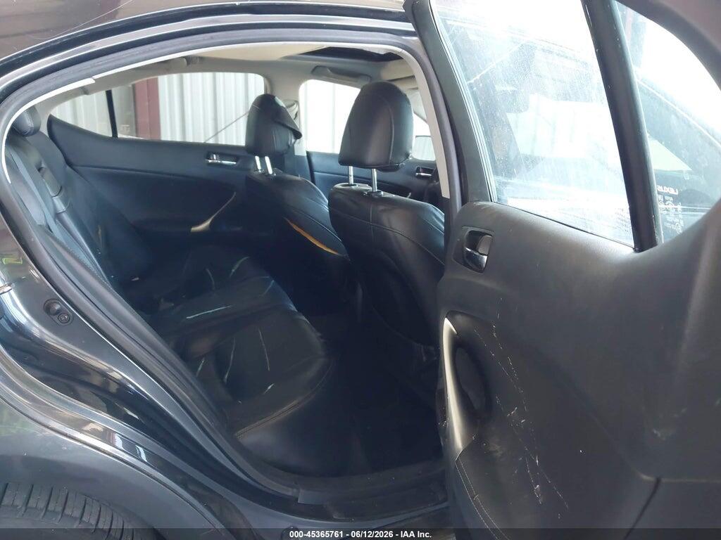 JTHBF5C28A5124151 2010 LEXUS IS photo no. 8
