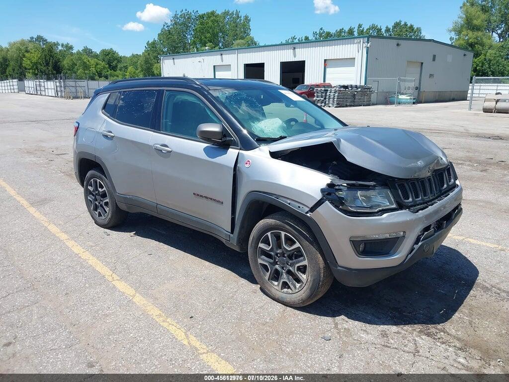 3C4NJDDB1KT645249 2019 JEEP COMPASS photo no. 1