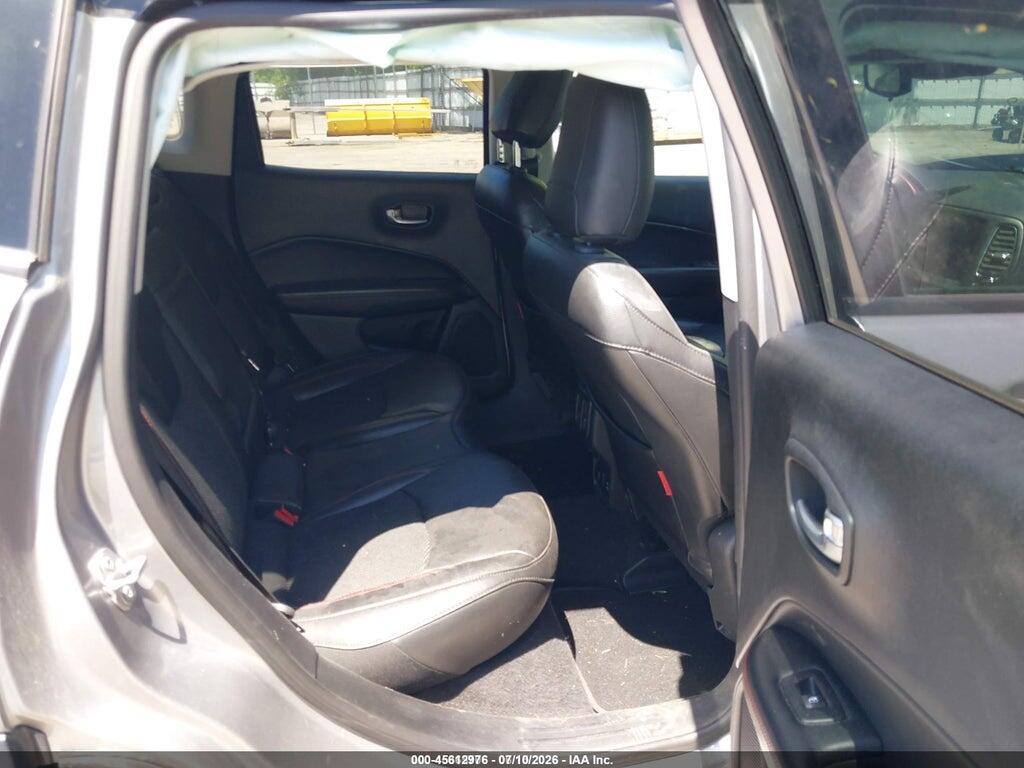 3C4NJDDB1KT645249 2019 JEEP COMPASS photo no. 8