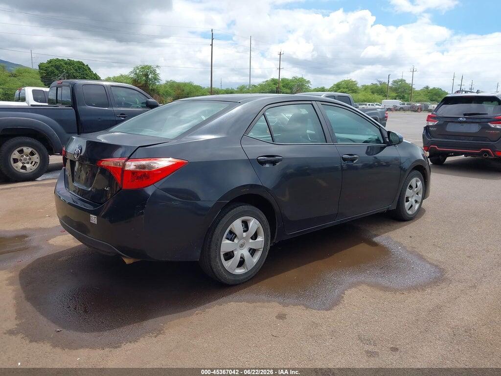 5YFBURHE6HP643049 2017 TOYOTA COROLLA photo no. 4