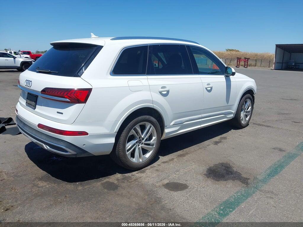 WA1ACBF71PD031069 2023 AUDI Q7 photo no. 4