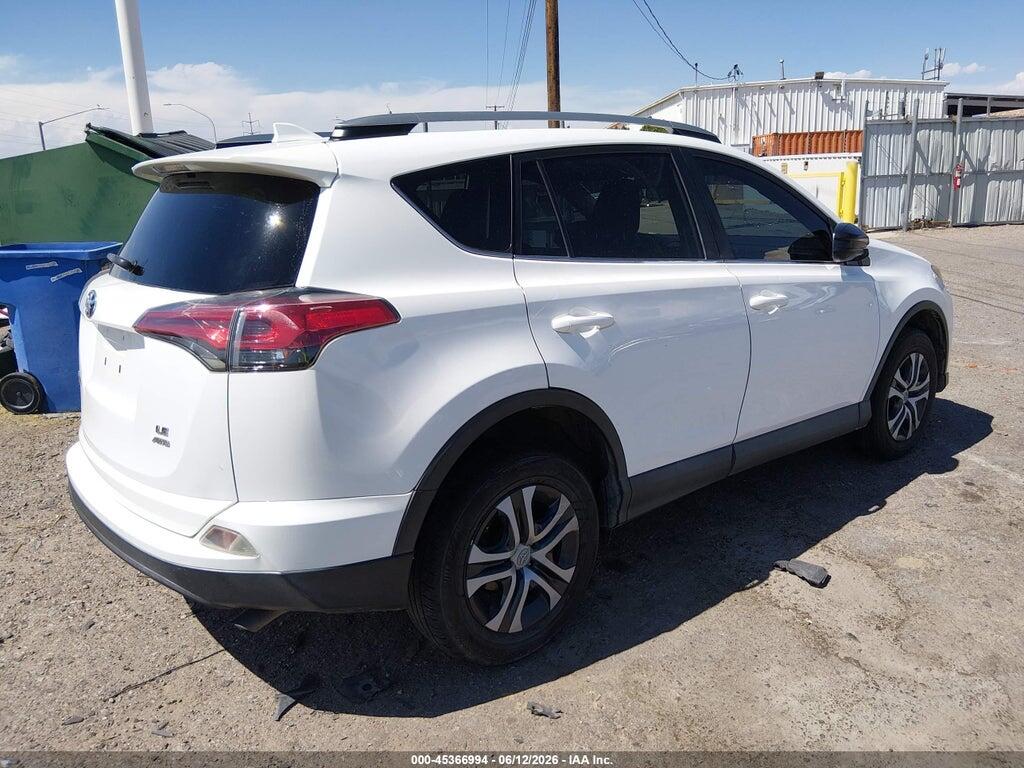 2T3BFREV5HW629972 2017 TOYOTA RAV4 photo no. 4