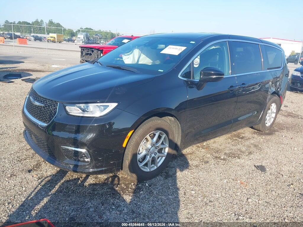 2C4RC1BG7TR153130 2026 CHRYSLER PACIFICA photo no. 2
