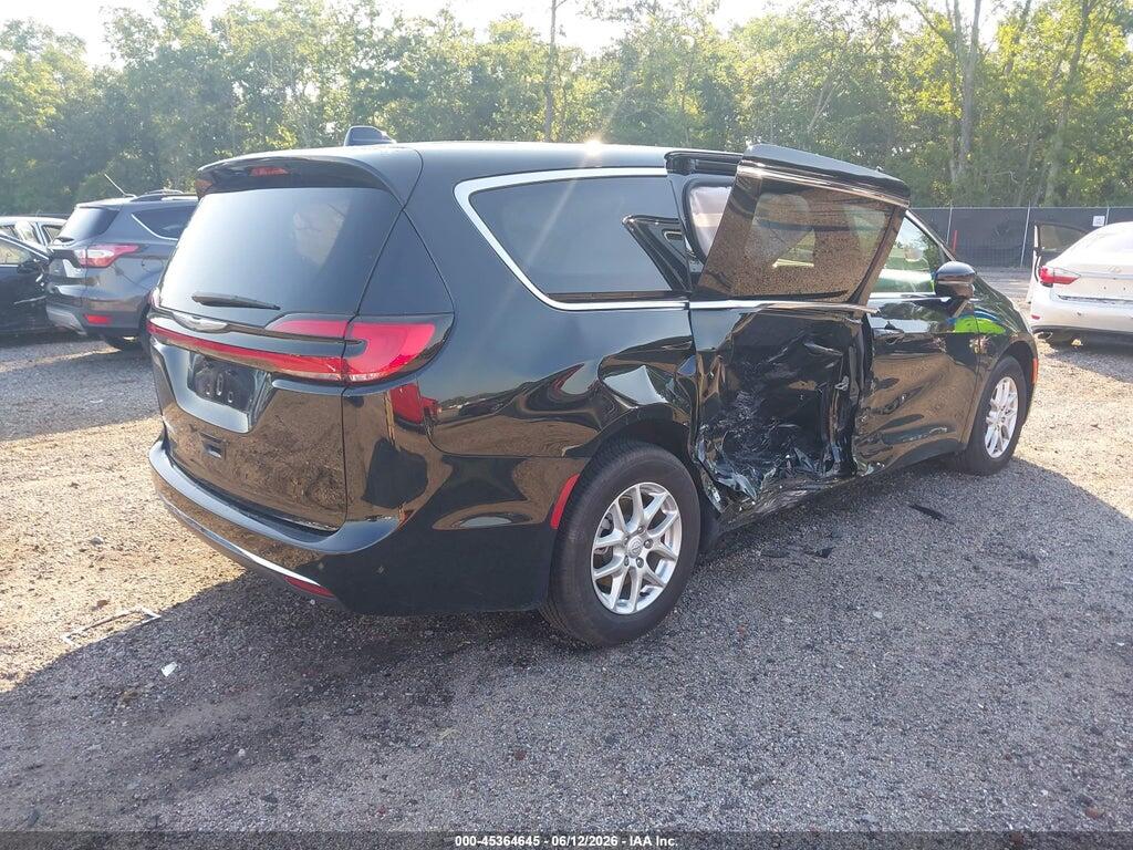 2C4RC1BG7TR153130 2026 CHRYSLER PACIFICA photo no. 4