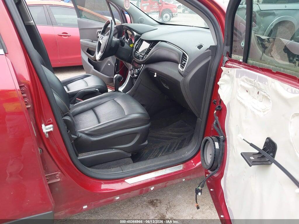 3GNCJRSB2KL243447 2019 CHEVROLET TRAX photo no. 5