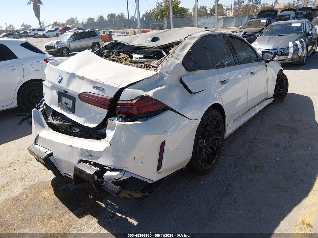 WBS83FK08SCU42609 2025 BMW M5 photo no. 4