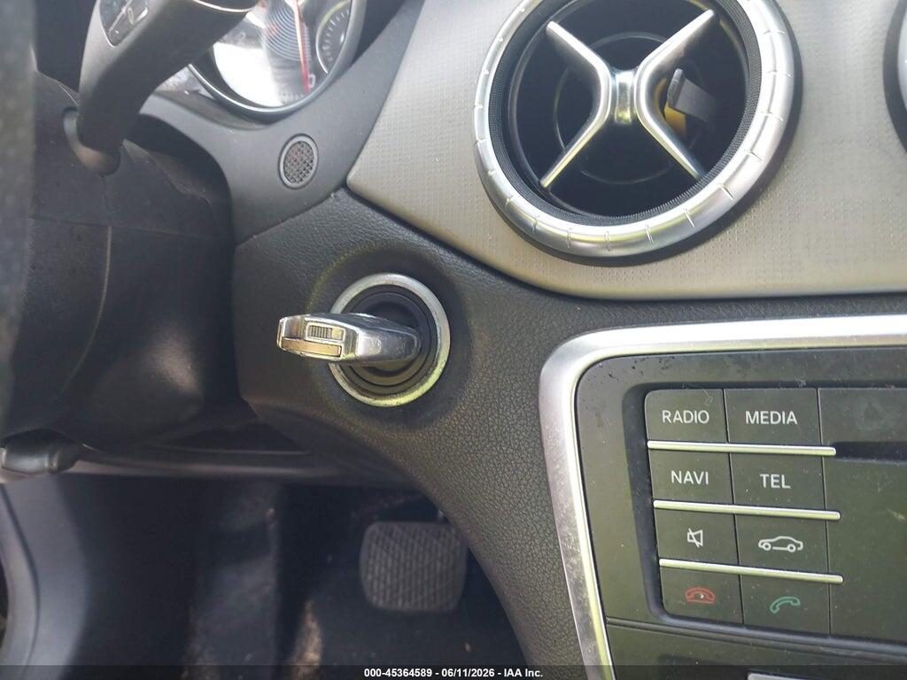 WDDSJ4EB9HN478879 2017 MERCEDES-BENZ CLA 250 photo no. 11