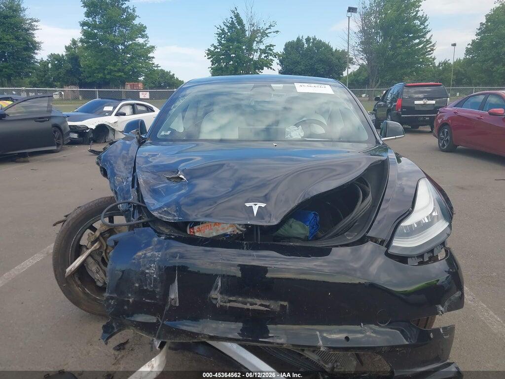 5YJ3E1EB8JF112871 2018 TESLA MODEL 3 photo no. 10