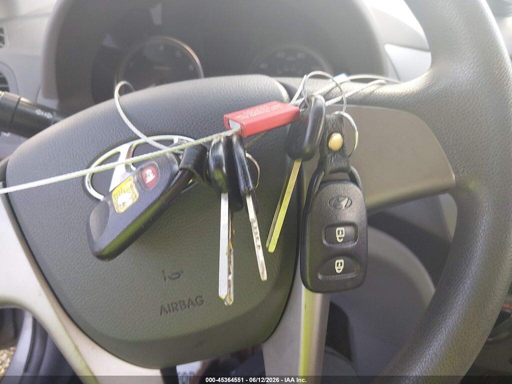 KMHCT4AE6GU942882 2016 HYUNDAI ACCENT photo no. 11