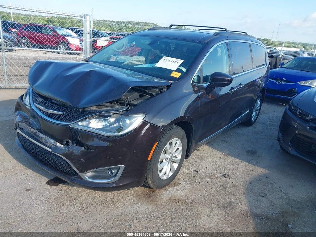 2C4RC1BG2HR644910 2017 CHRYSLER PACIFICA photo no. 2