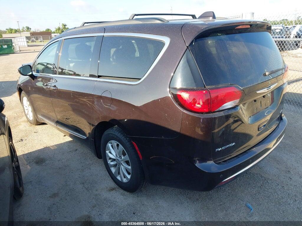 2C4RC1BG2HR644910 2017 CHRYSLER PACIFICA photo no. 3