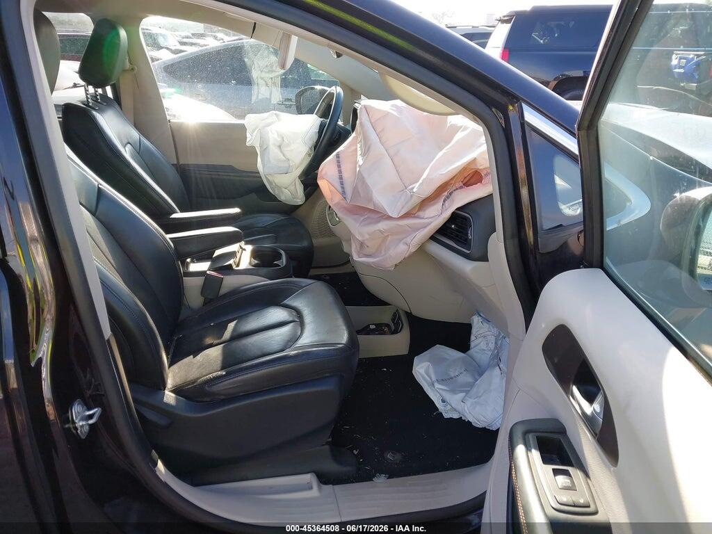 2C4RC1BG2HR644910 2017 CHRYSLER PACIFICA photo no. 5