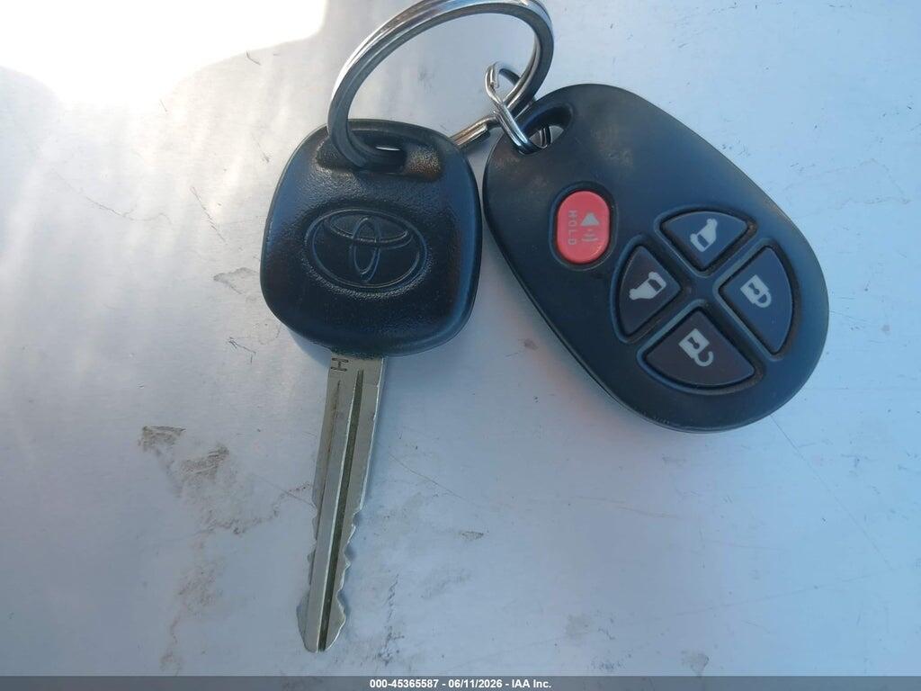 5TDKK3DC4FS583509 2015 TOYOTA SIENNA photo no. 11