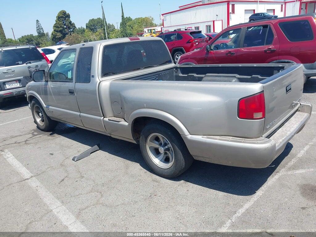 1GCCS19W4Y8272360 2000 CHEVROLET S-10 photo no. 3