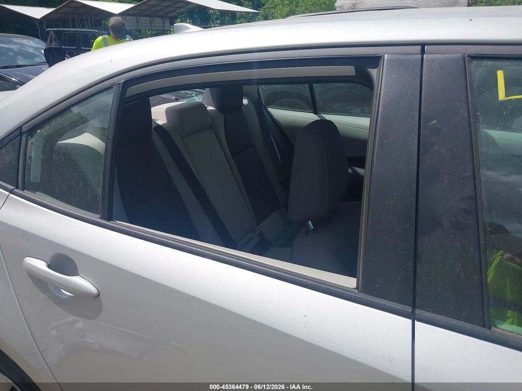 5YFB4MDE3TP425944 2026 TOYOTA COROLLA photo no. 6