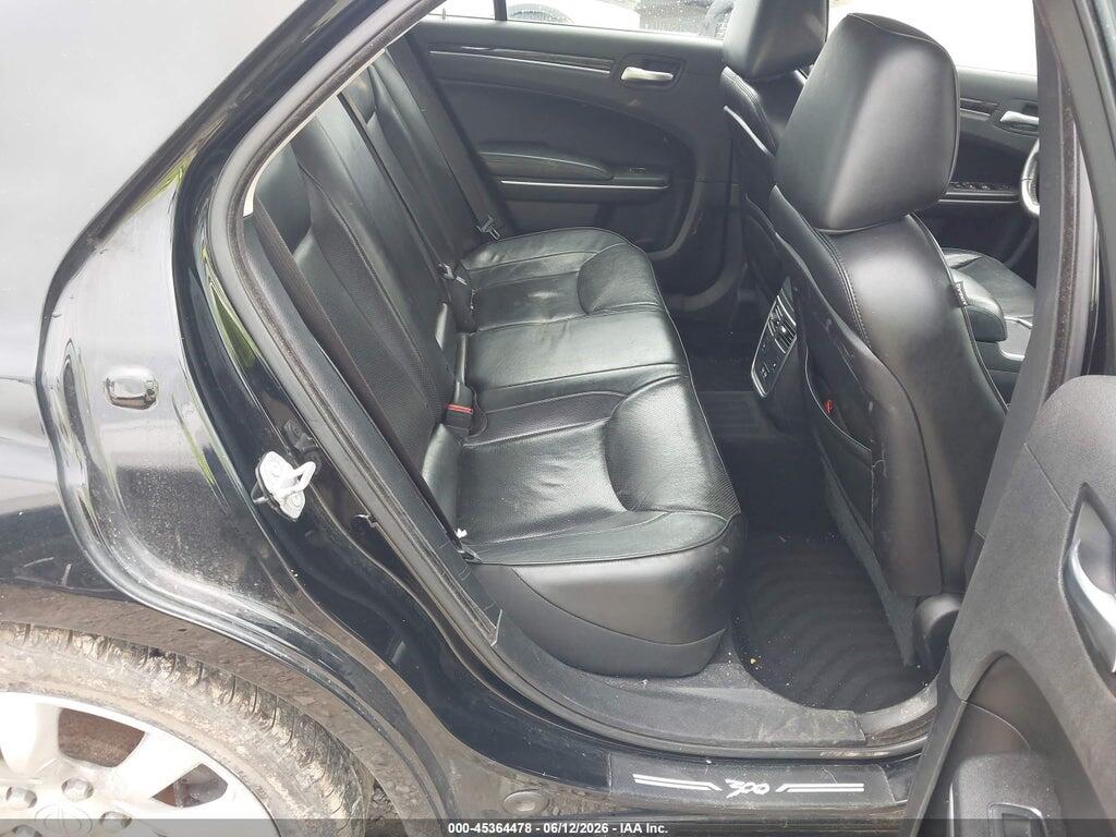 2C3CCAEG8KH698098 2019 CHRYSLER 300 photo no. 8