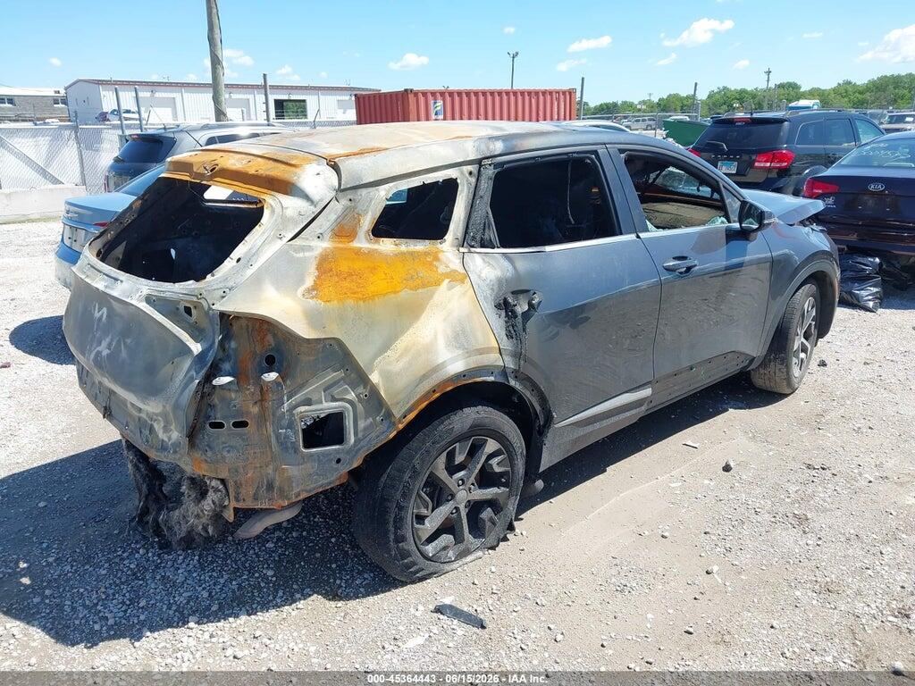 5XYK33AF2PG100478 2023 KIA SPORTAGE photo no. 4